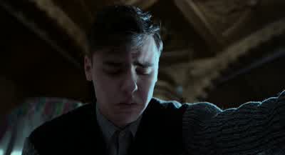 I'm so sorry, Olive. - Miss Peregrine's Home for Peculiar Children