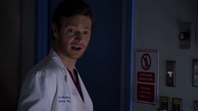 I'm sorry about your resident. - Chicago Med