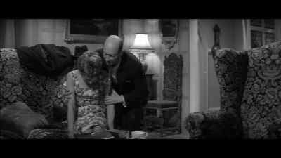 I'm sorry, baby. - Hell Is a City