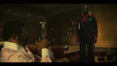 - I'm sorry, boss.
- Thought I told you
to keep things quiet. - Fight Night: The Million Dollar Heist
