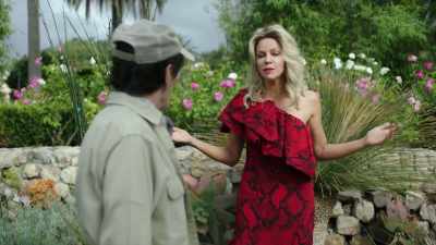 I'm sorry, my husband usually helps me
with the landscaping, - Flipped
