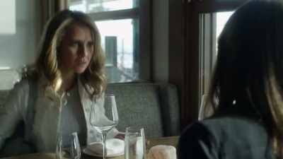 - I'm so sorry.
I just-- - Dirty John