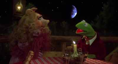 I'm so sorry if I kept you waiting. - The Muppet Movie