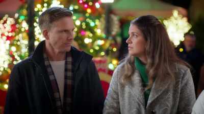 I'm so sorry. I know
how much work you've all put in, - Meet Me Under the Mistletoe