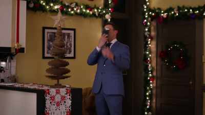 I'm sorry,
I missed your call earlier, - A Merry Christmas Wish