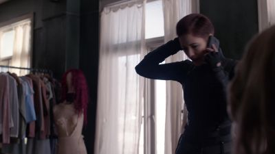 I'm sorry. I... - Supergirl