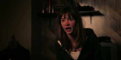 I'm sorry. I had shit going on, okay?
And you-- - Girlboss