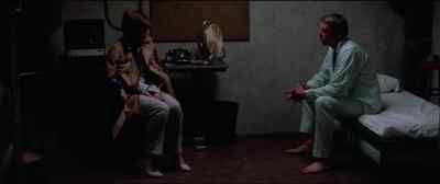 I'm sorry I woke you up. - Klute
