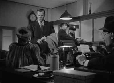 - I'm sorry, Mildred. I just couldn't help it.
- No talking. - Mildred Pierce