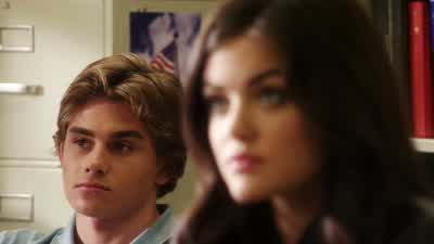 I'm sorry, Mr. - Pretty Little Liars