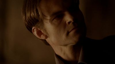 - I'm sorry.
- No! - The Vampire Diaries