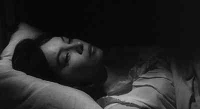 I'm sorry. - The L Shaped Room