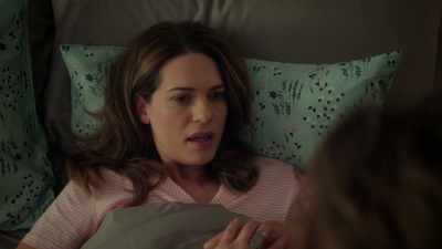 I'm sorry to wake you up like
this, but it's your father. - The Magic of Lemon Drops