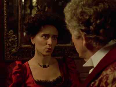 I'm sorry what
happened earlier - The Last Vampyre