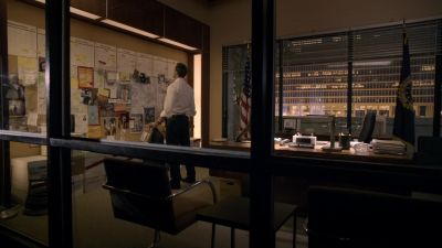 I'M SORRY.
YOU CAN'T COME IN. - FlashForward