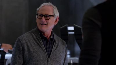 I'm speaking Russian now aren't I - DC's Legends of Tomorrow