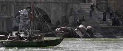 I'm starting to think you actually
like the surface dwellers. - King Arthur: Legend of the Sword