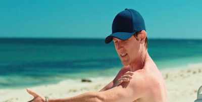 I'm starting to think
this oil Cameron gave me - The Naked Wanderer