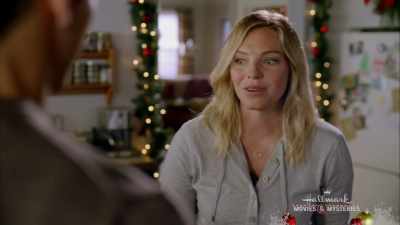 - I'm starving. Let's eat.
- Me too! - A Veteran's Christmas