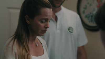 I'm still a little weak,
so I need your help - House of Chains