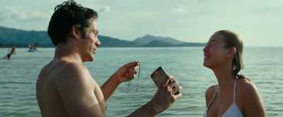 - I'm still...
- Are you filming? Oh, my God! (laughing) - American Assassin