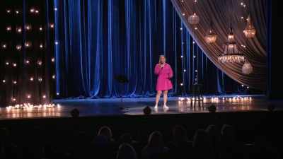 I'm still really close with my girls
from high school. - Amy Schumer: Emergency Contact
