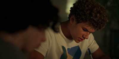 - I'm supposed to get
 the cast off today, - Wolf Pack