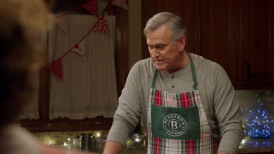 I'm sure Campbell's
gotta get back to the cottage - My Southern Family Christmas