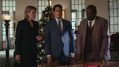 I'm sure he'll call
the whole thing off; - A Not So Royal Christmas
