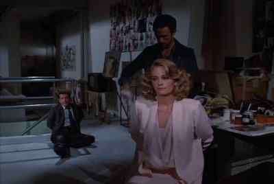 I'm sure somebody
will come along... - Moonlighting