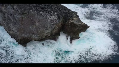 I'm sure that surfing tools
and techniques will keep evolving, - Chasing Waves