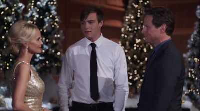 I'm sure you're rushing
to catch your train, - A Christmas Love Story