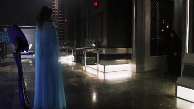 I'm surprised Selena kept you. - Supergirl