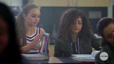 ♪ I'm taking one step ♪ - The Secret Lives Of Cheerleaders