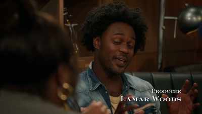I'm talkin' big mimosas,
big pancakes, - Grand Crew