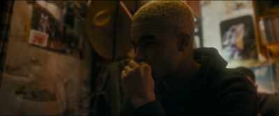 I'm talking about the jungle,
faced with predators. - Infested