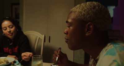 I'm talking chunks
of meat and red sauce, - Waves