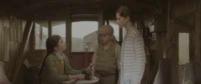I'm telling you,
for the thousandth time, he was there. - The Railway Children Return