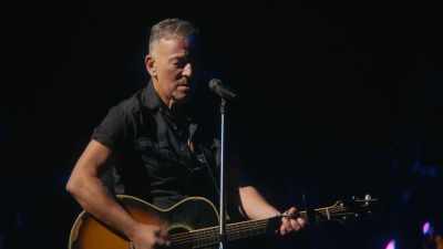 ♪ I'm the last man standing ♪ - Road Diary: Bruce Springsteen and The E Street Band