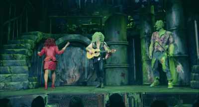 ♪ I'm the legend ♪ - The Toxic Avenger: The Musical