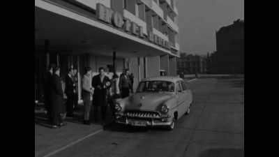♪ I'm the real ambassador - Louis Armstrong's Black & Blues