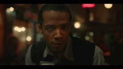 I'm the reticent
vampire of the night - Interview with the Vampire