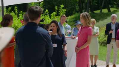 I'm Tina Stevens - Love on the Right Course