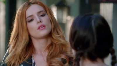 I'm trying to be nice to you - Famous in Love