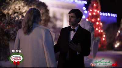 I'm trying to roll
with things more, so-- - Christmas at Graceland: Home for the Holidays