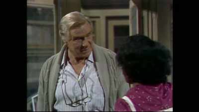 I'm trying to track down
Punky's mother. - Punky Brewster