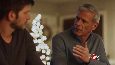 I'm trying to understand
what to do here, Zane. - A Very Country Christmas Homecoming