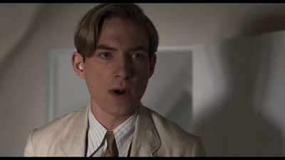 I'm trying to write.
The noise, it's-- - Goodbye Christopher Robin