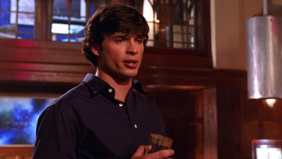 I'm under stress. - Smallville