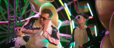 I'm up all night,
glued to my television - Sultan
